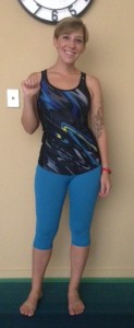 Samantha or Sam Aug 2015 Fabletics Review - Fabletics Gennessee - Kenyon Tank and Salar Crop - Front